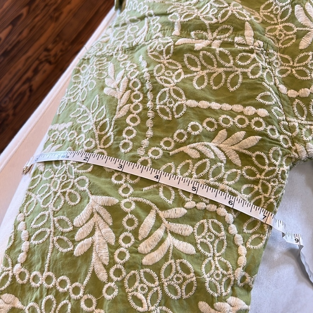 Ivy Jane Green and White Embroidered Blouse - Picture 6 of 6